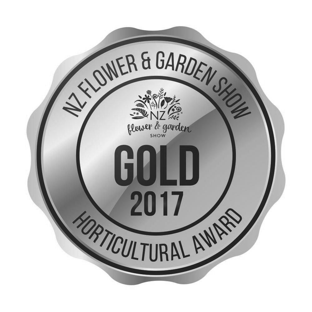 Image of Gold Award from NZ Flower & Garden Show 2017 Black & White